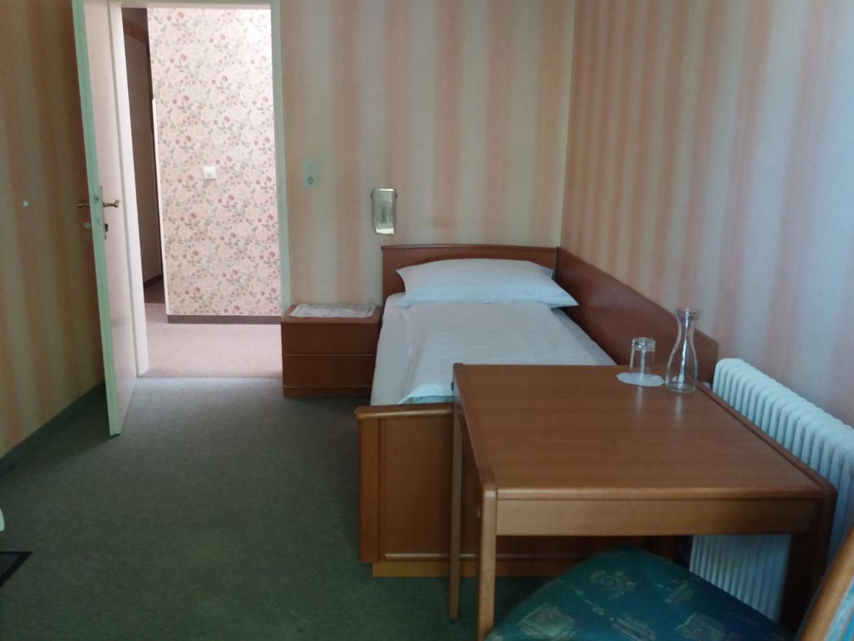 באדן Pension Villa Inge מראה חיצוני תמונה